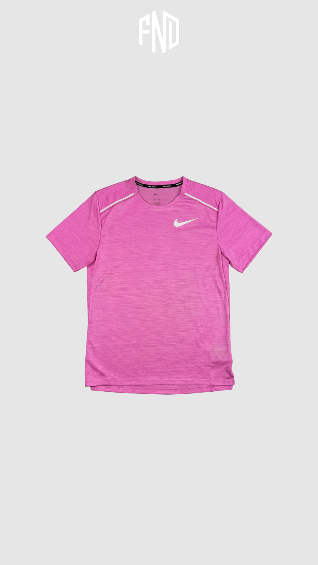 NIKE - Ultra Pink