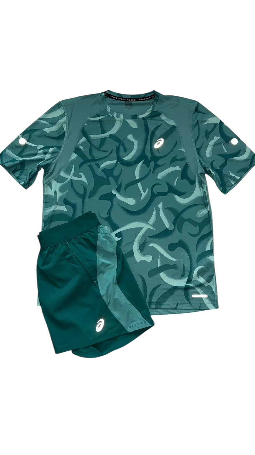 Ensemble asics - vert