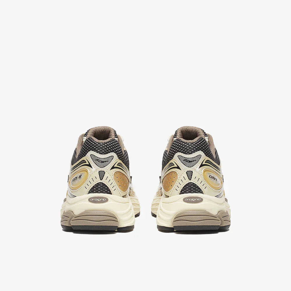 SAUCONY PROGRID OMNI 9