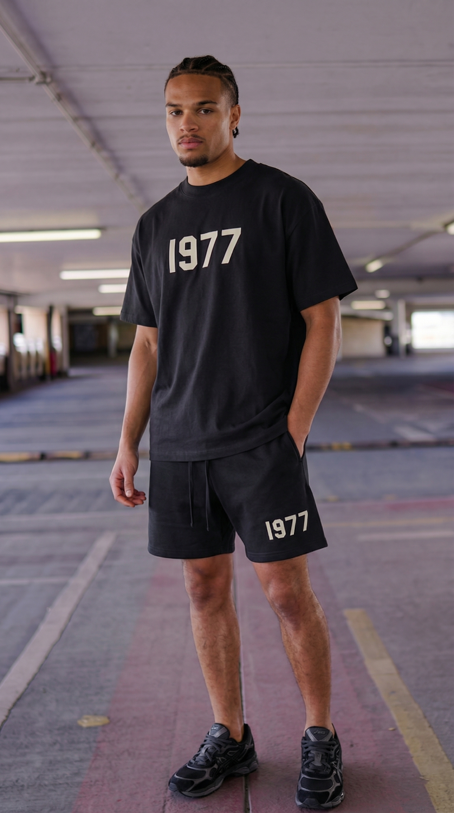 1977 Set – OFF Black